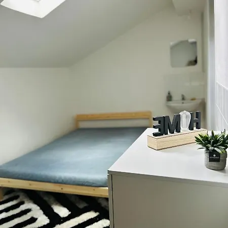 Petit T2 A 5 Min De La Gare Apartment *