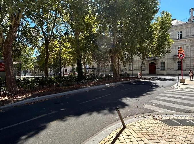 Petit T2 A 5 Min De La Gare *